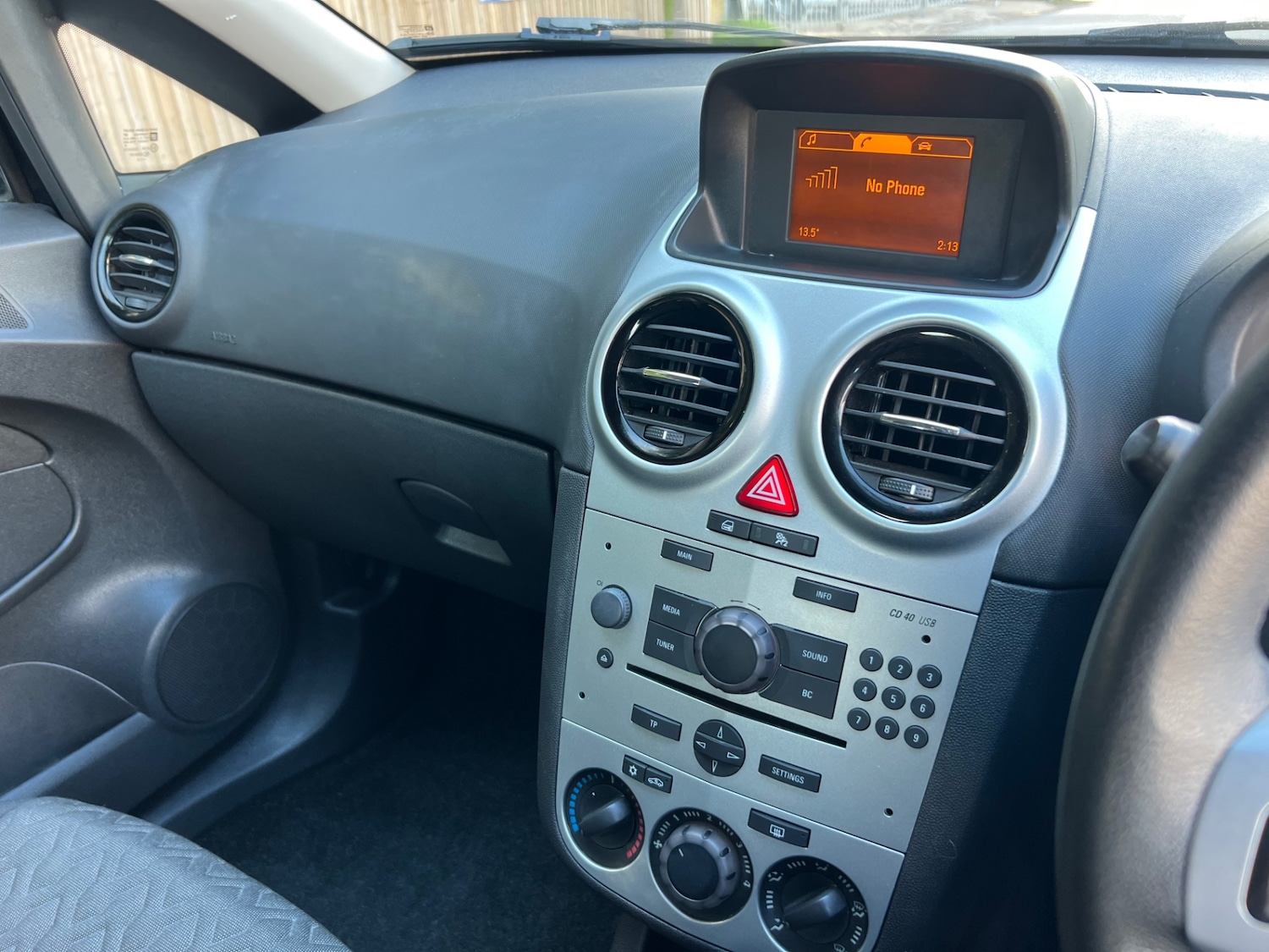 Used Vauxhall Corsa 2013 for sale - 78085702: Photo 14