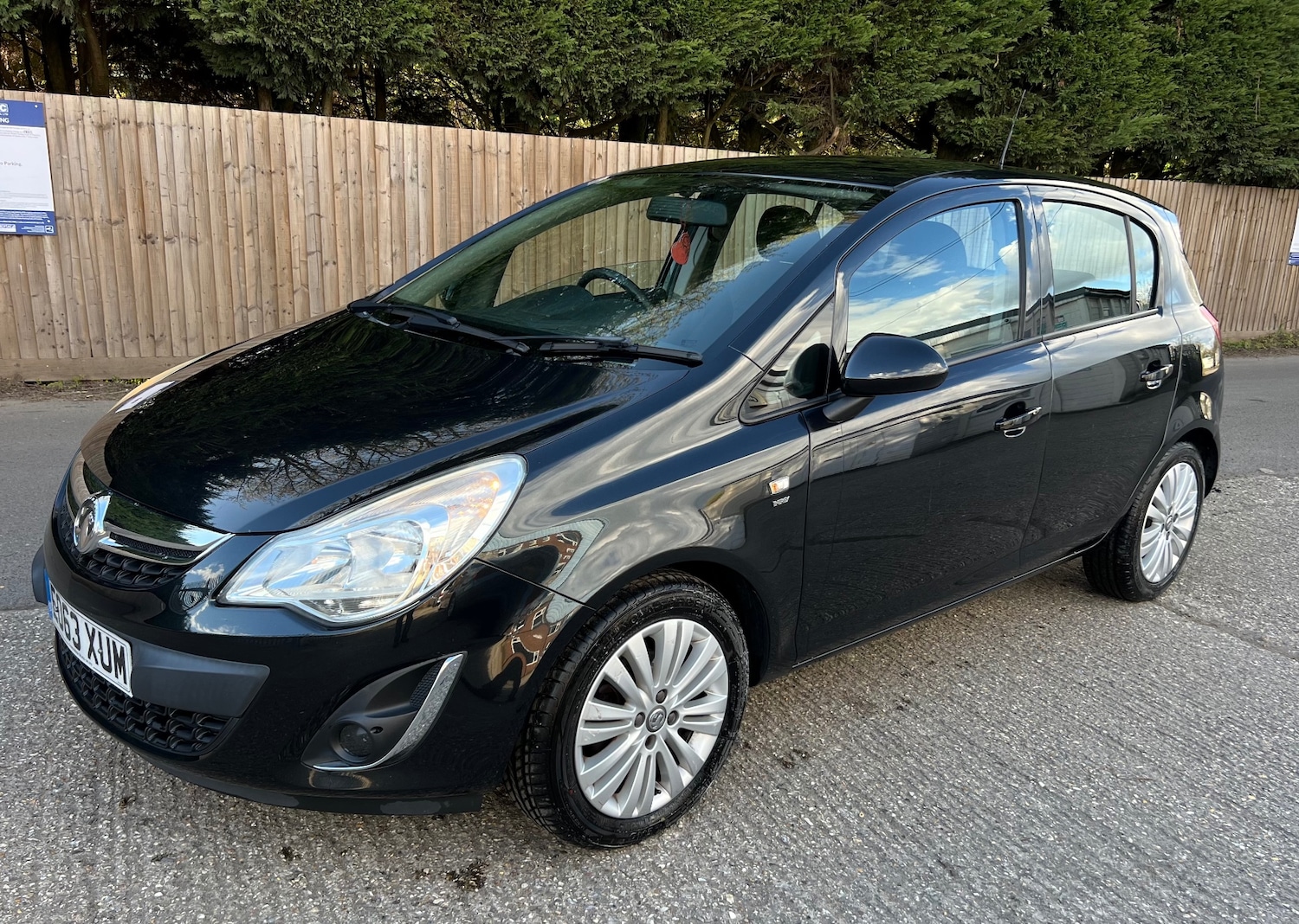 Used Vauxhall Corsa 2013 for sale - 78085702: Photo 2