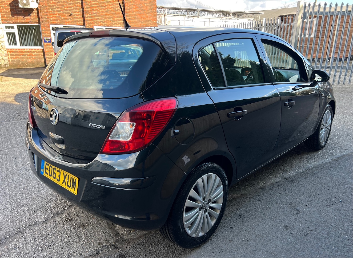 Used Vauxhall Corsa 2013 for sale - 78085702: Photo 7