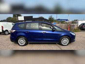 Used Ford S-Max 2017 for sale - 75575759: Photo