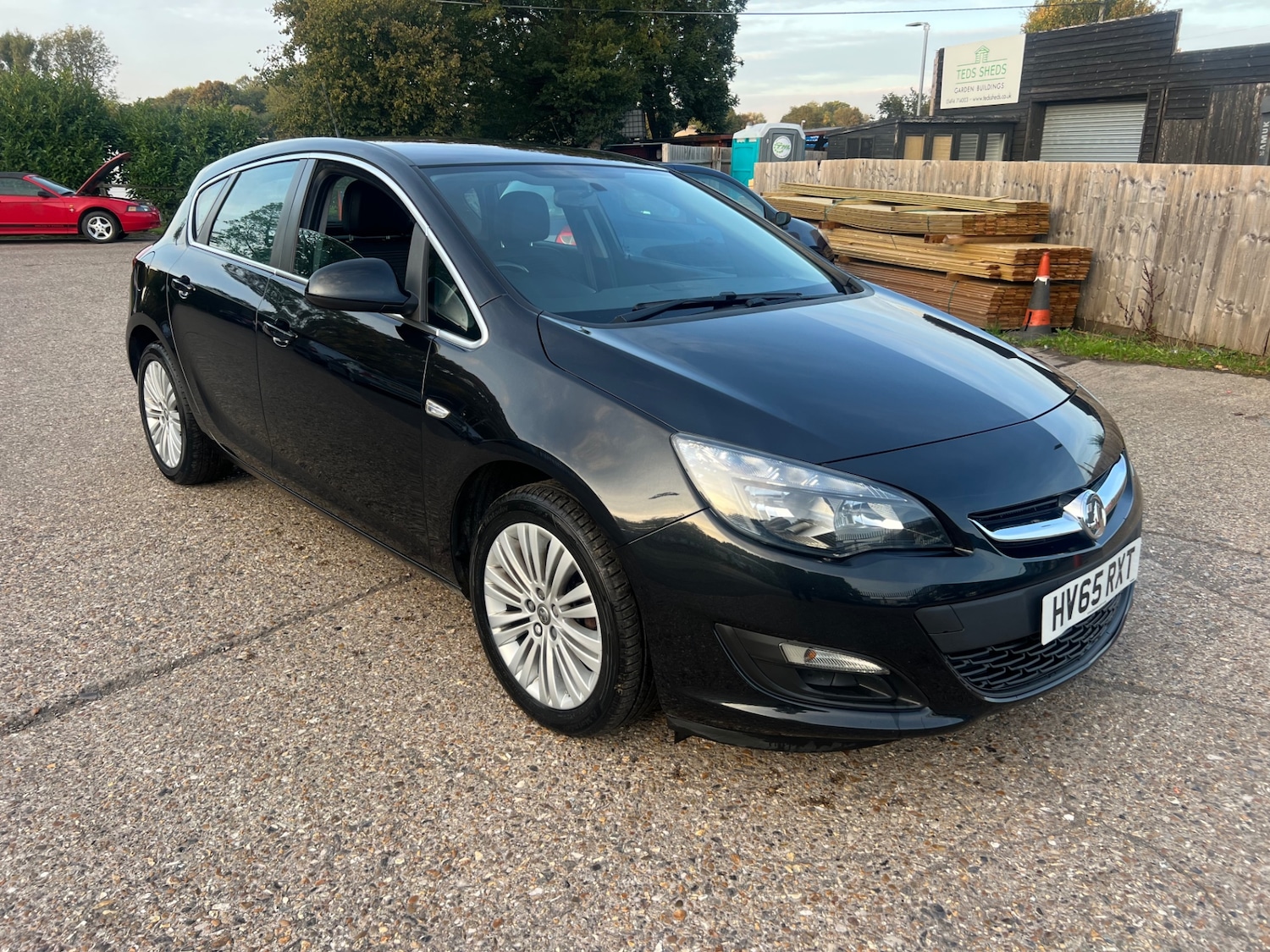 Used Vauxhall Astra 2015 for sale - 76134647: Photo 1