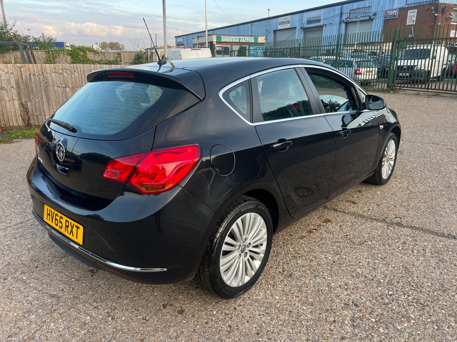 Used Vauxhall Astra 2015 for sale - 76134647: Photo 6