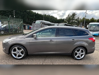 Used Ford Focus 2013 for sale - 77818251: Photo