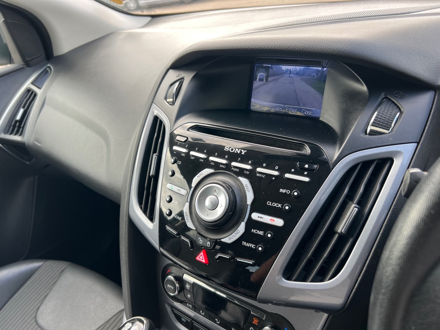 Used Ford Focus 2013 for sale - 77818251: Photo 9