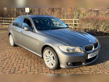 2010 (60) - 318d SE Business Edition 4dr