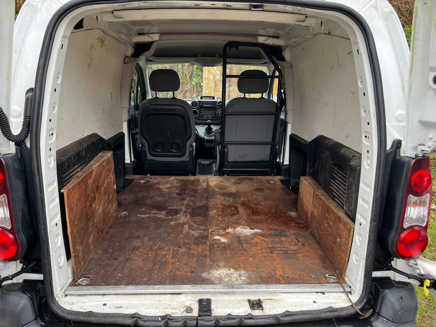 Used Peugeot Partner 2013 for sale - 77374096: Photo 11