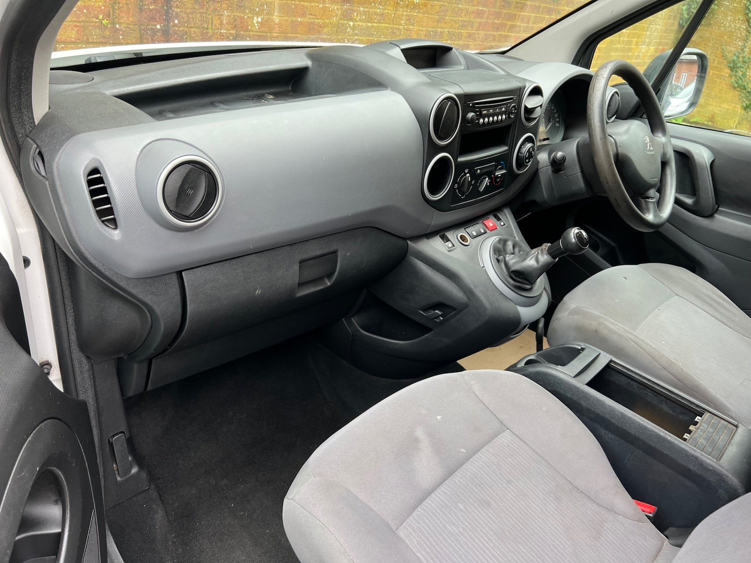 Used Peugeot Partner 2013 for sale - 77374096: Photo 15