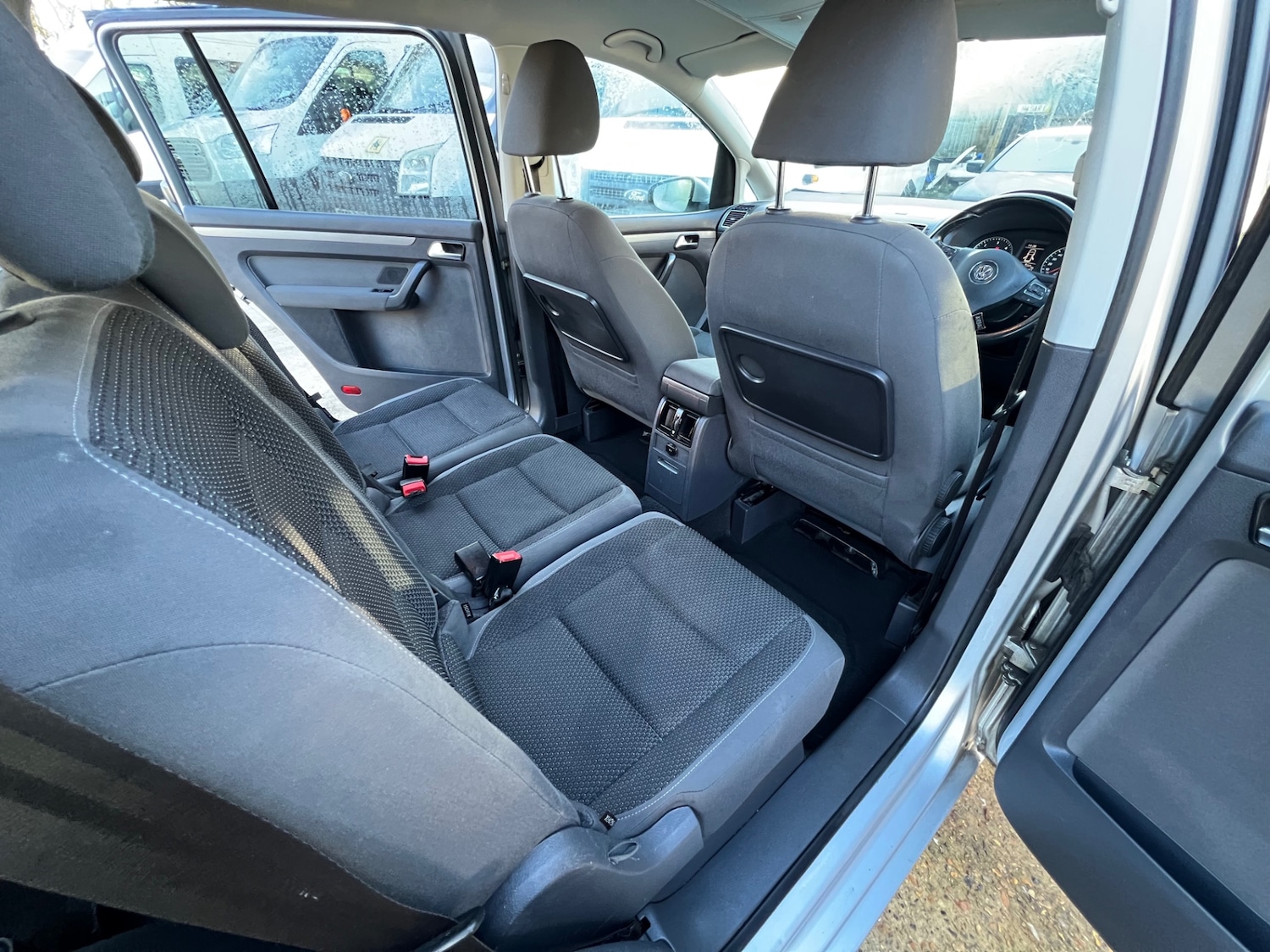 Used Volkswagen Touran 2011 for sale - 76951521: Photo 20