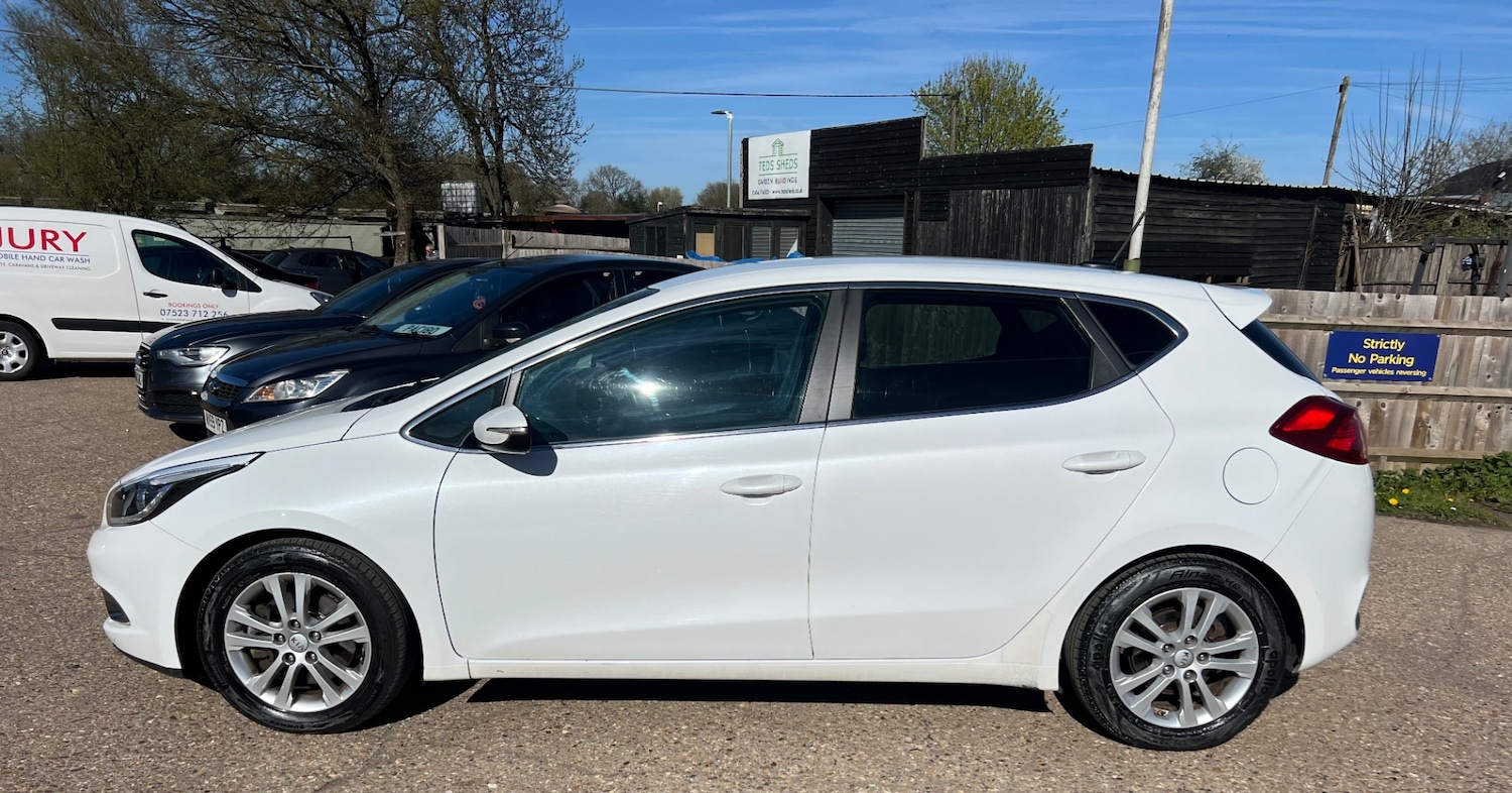 Used Kia Ceed 2015 for sale - 78154875: Photo 3