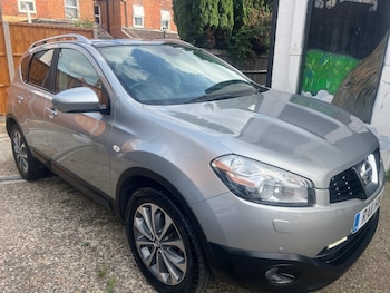 Nissan - Qashqai