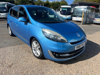 2012 (61) - 1.6 dCi Dynamique TomTom 5dr [Luxe pack]
