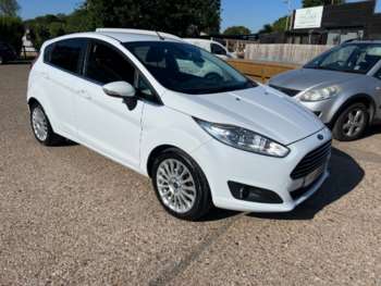 2013 (13) - 1.0 EcoBoost Titanium 5dr 2 KEYS,BT,DELIVERY,£20 RD TAX P/Y