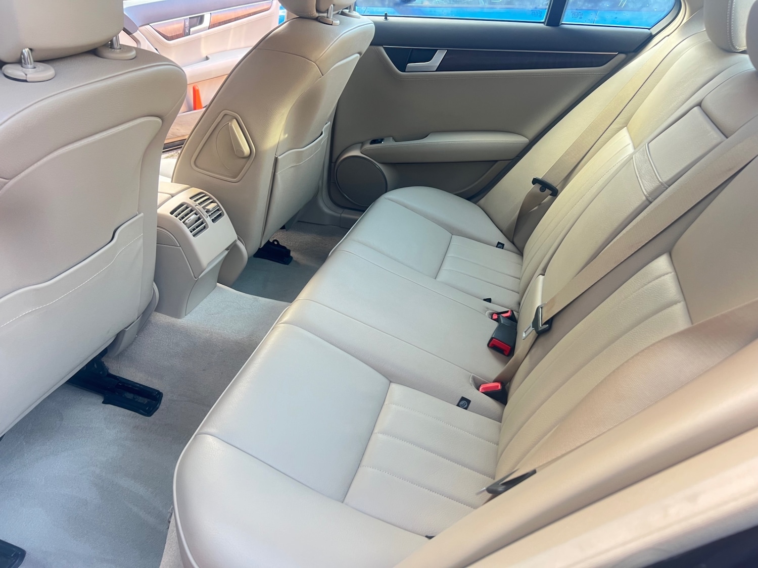 Used Mercedes-Benz C Class 2011 for sale - 76904428: Photo 13