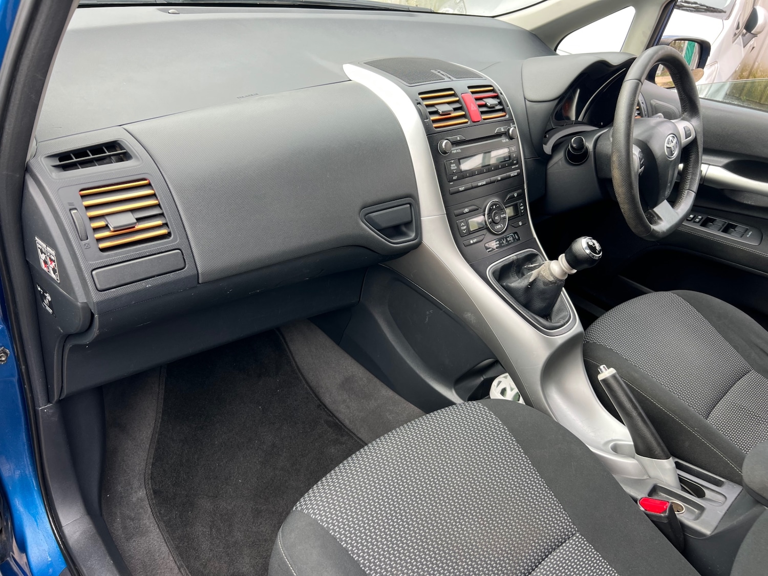 Used Toyota Auris 2010 for sale - 77703247: Photo 10