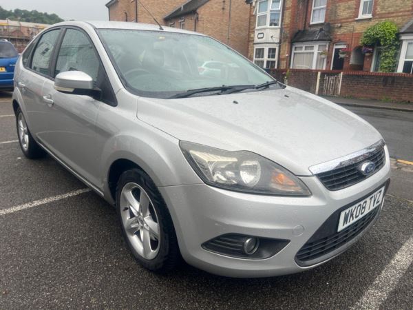 Cheap Ford Focus 2008 (08) - 1.6 Zetec 5dr ULEZ FREE LONG MOT DRIVES GREAT for sale in High Wycombe, Buckinghamshire