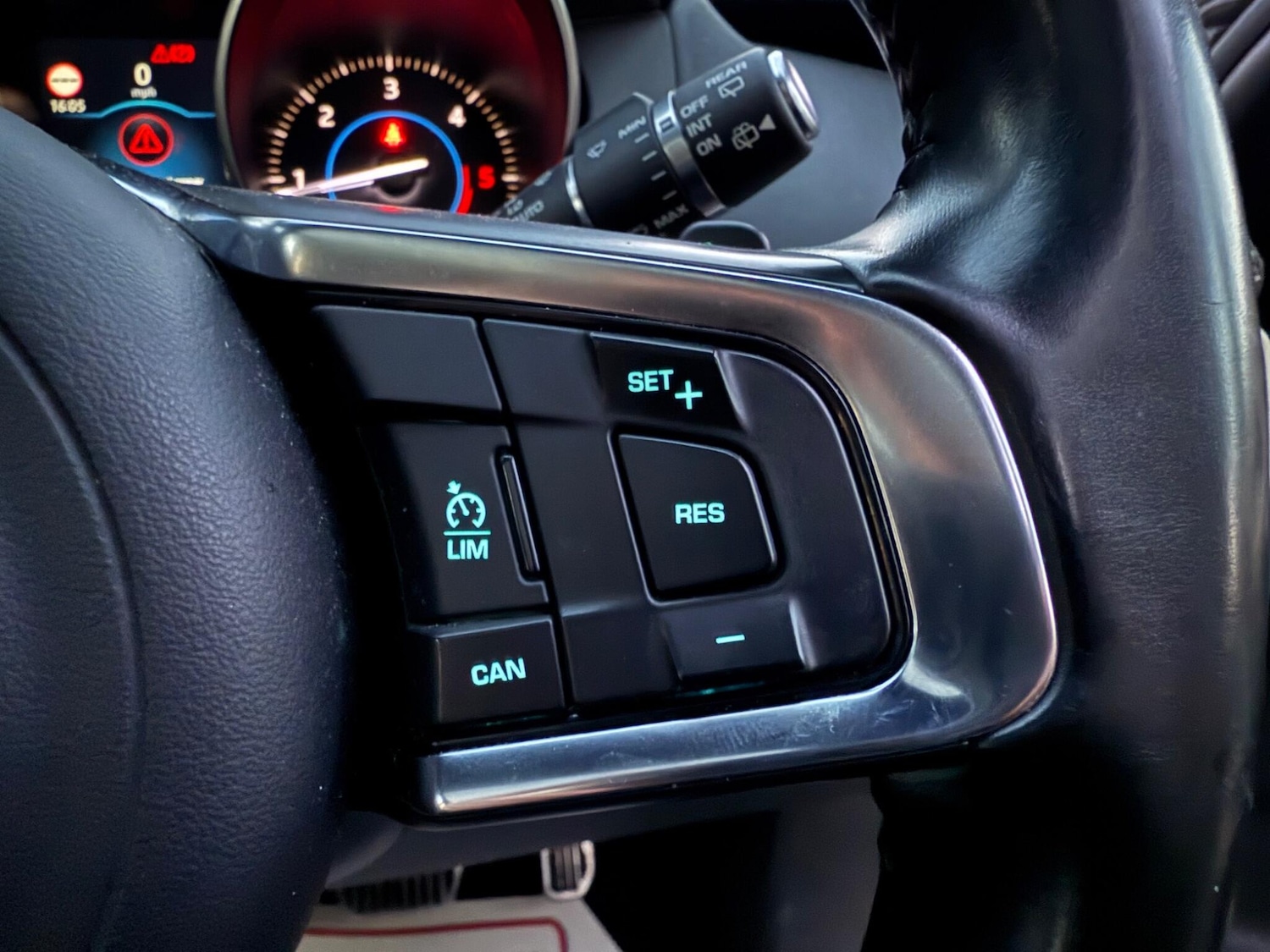 Used Jaguar F-Pace 2017 for sale - 77016503: Photo 18