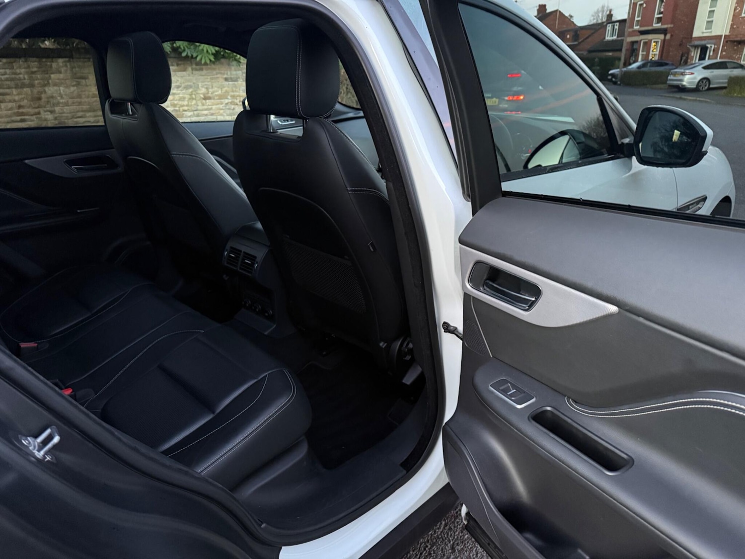 Used Jaguar F-Pace 2017 for sale - 77016503: Photo 20