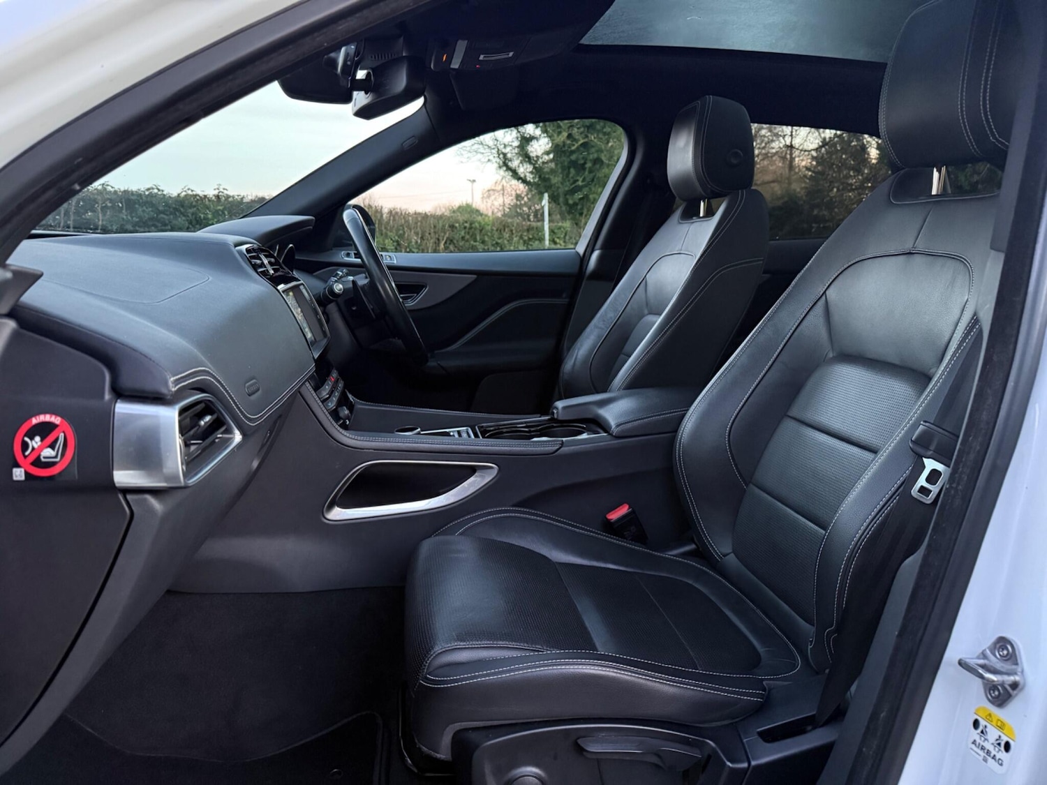 Used Jaguar F-Pace 2017 for sale - 77016503: Photo 32