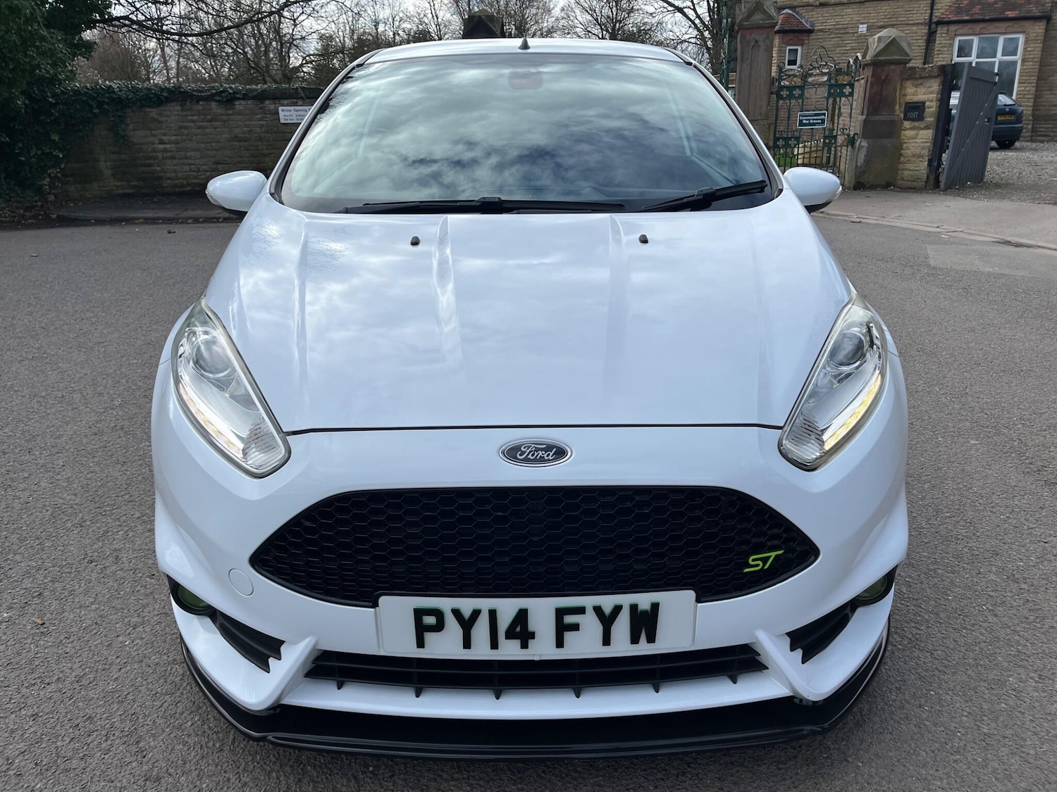 Used Ford Fiesta for sale - 77926064: Photo 2