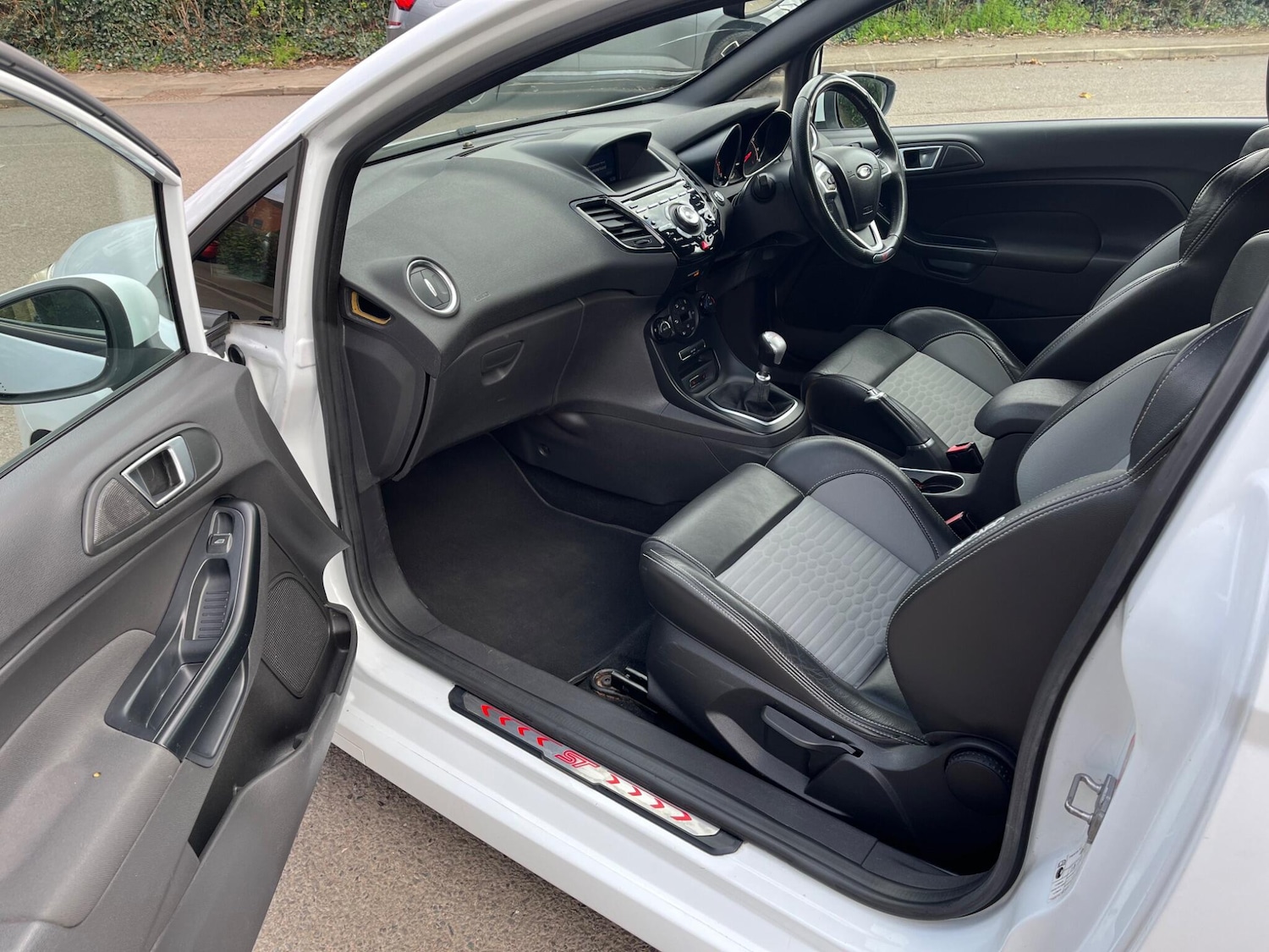 Used Ford Fiesta for sale - 77926064: Photo 26