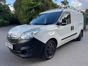 Used Vauxhall Combo 2016 for sale - 79621392: Photo