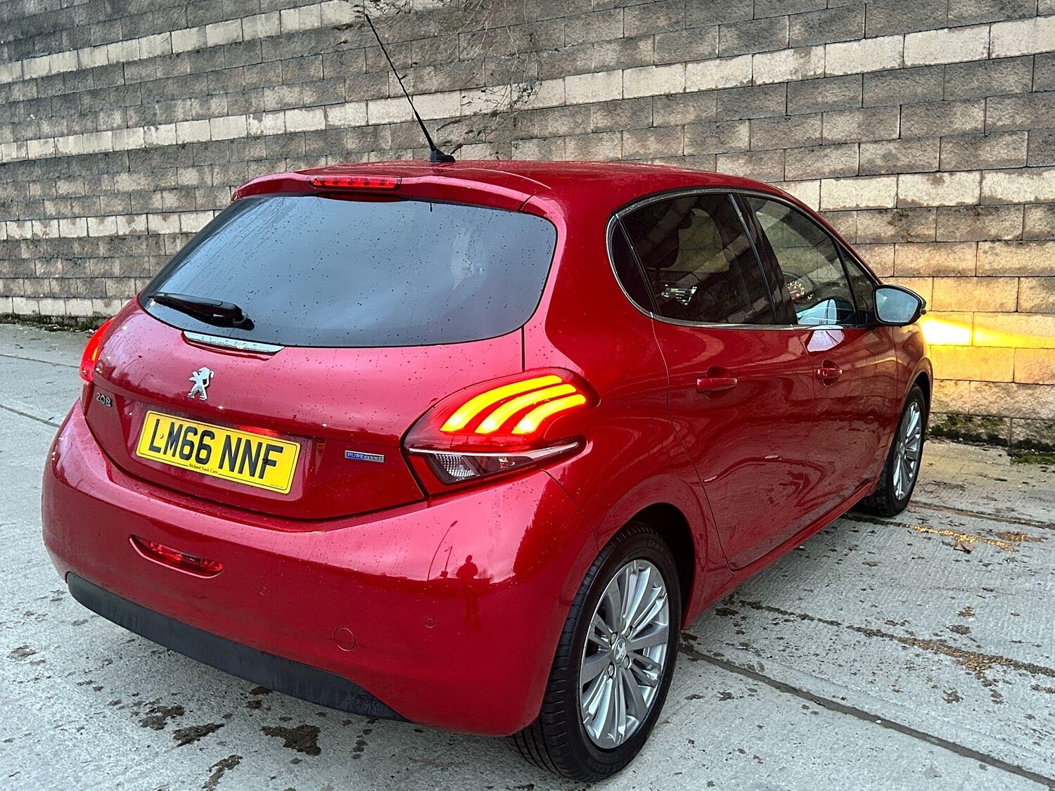 Used Peugeot 208 2016 for sale - 77478645: Photo 13