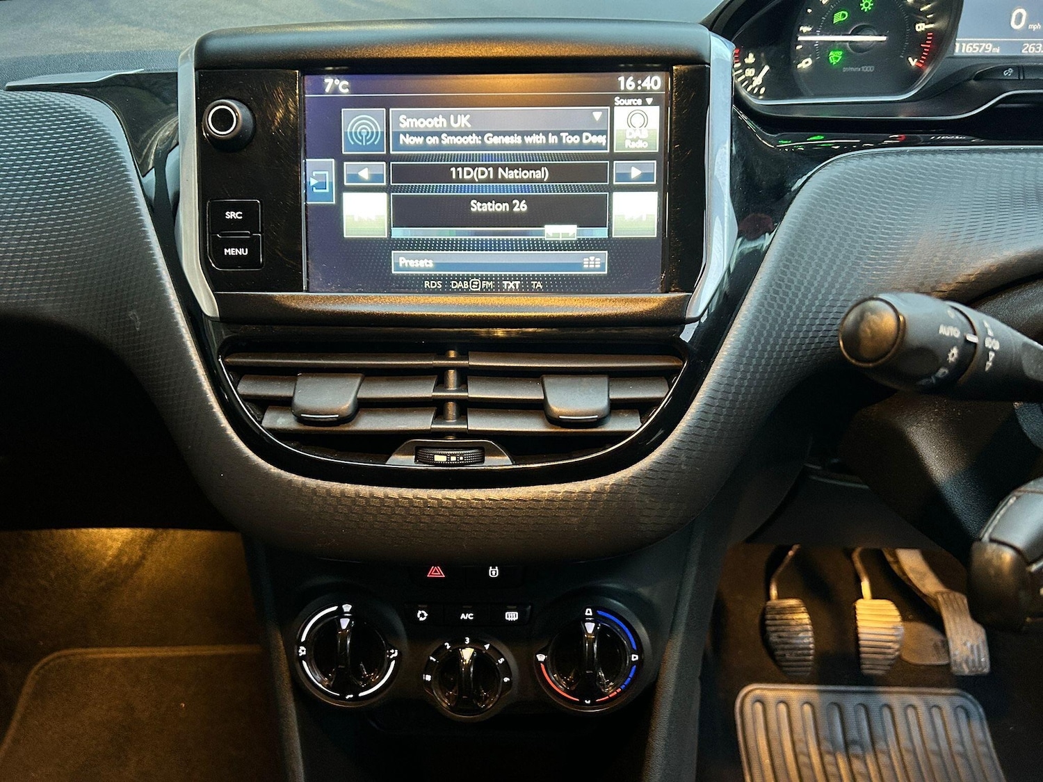 Used Peugeot 208 2016 for sale - 77478645: Photo 18