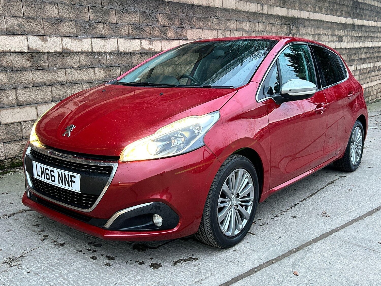 Used Peugeot 208 2016 for sale - 77478645: Photo 7