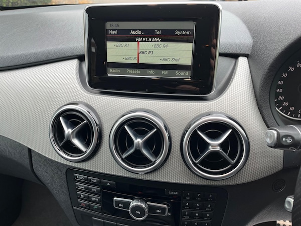 Used Mercedes-Benz B-Class 2013 for sale - 76239777: Photo 23