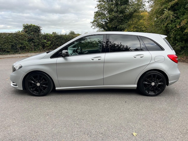 Used Mercedes-Benz B-Class 2013 for sale - 76239777: Photo 5