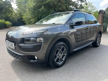 Used Citroen C4 Cactus 2017 for sale - 79564902: Photo