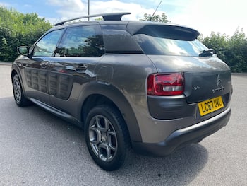 Used Citroen C4 Cactus 2017 for sale - 79564902: Photo