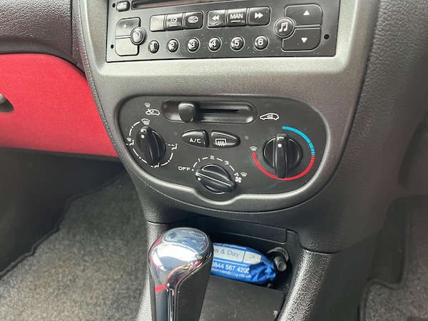 Used Peugeot 206 2006 for sale - 76190096: Photo 16