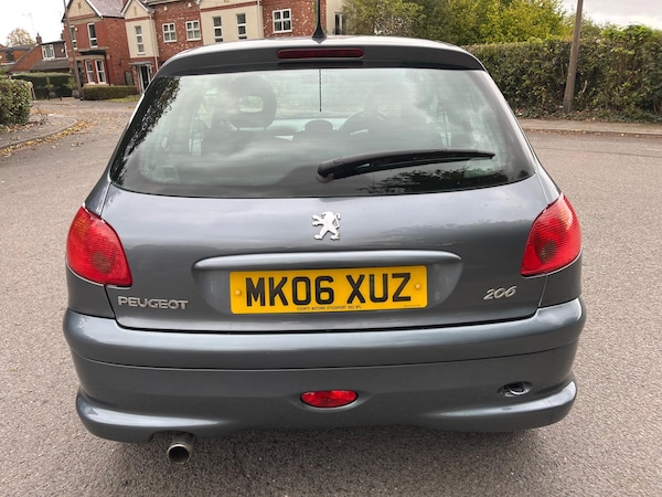 Used Peugeot 206 2006 for sale - 76190096: Photo 6