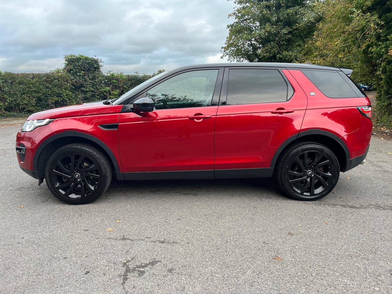 Used Land Rover Discovery Sport 2015 for sale - 76995272: Photo 5