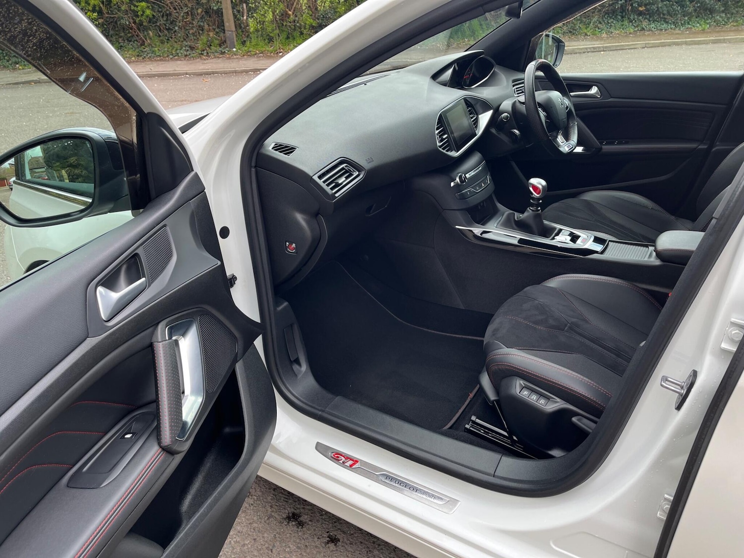 Used Peugeot 308 2018 for sale - 78128208: Photo 29