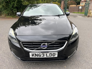 Used Volvo V40 2013 for sale - 75647236: Photo