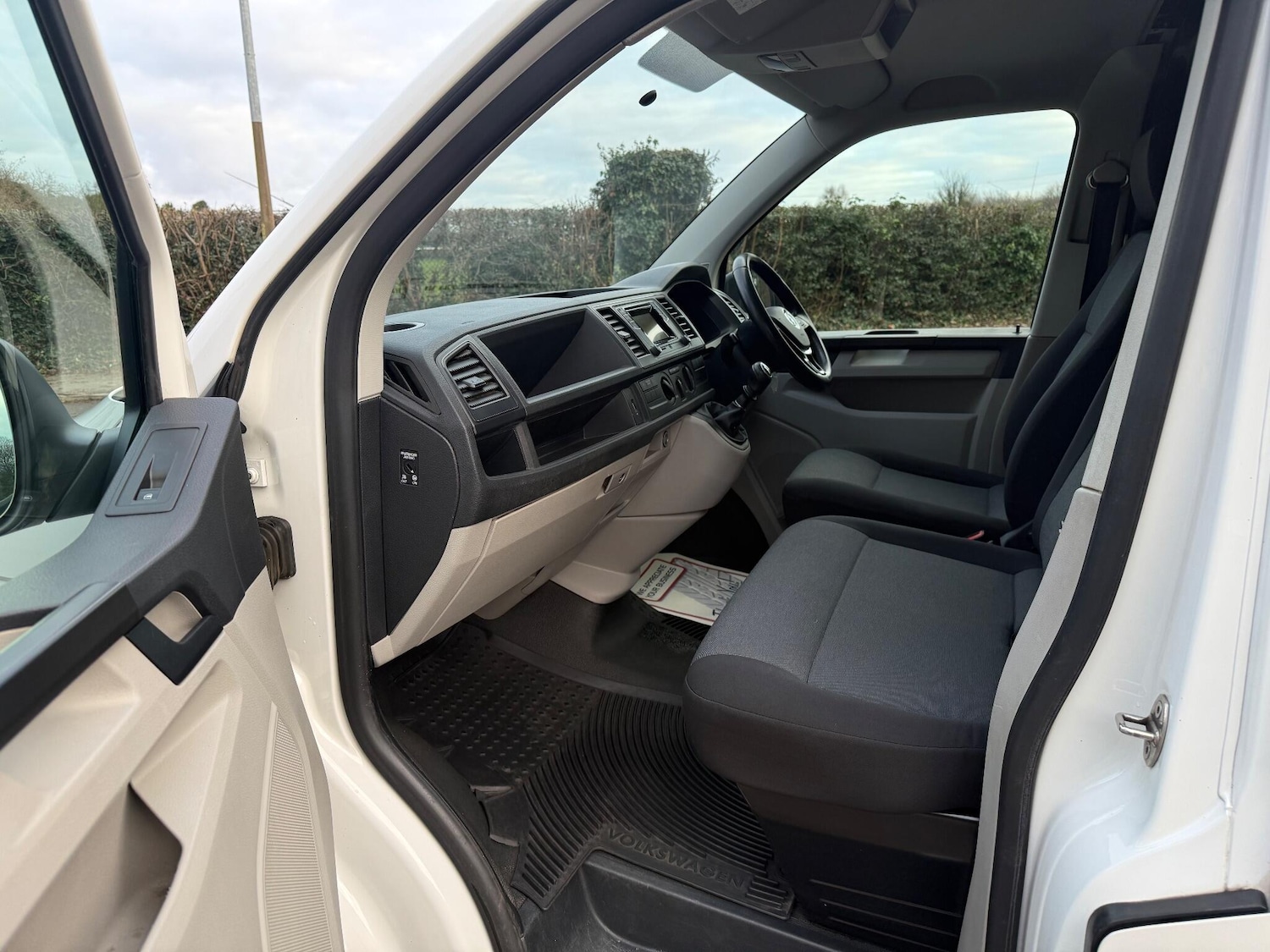 Used Volkswagen Transporter 2016 for sale - 77131435: Photo 21