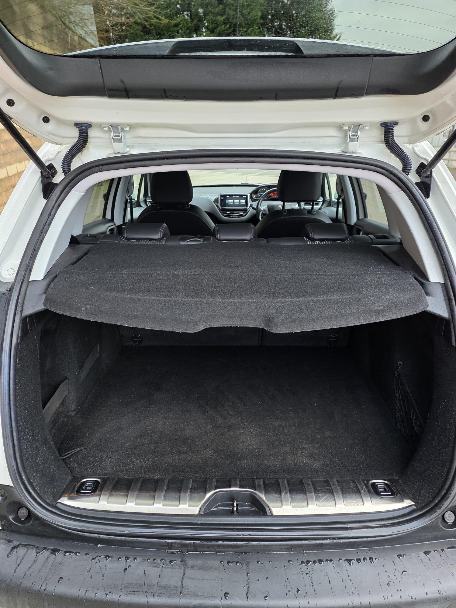 Used Peugeot 2008 2016 for sale - 77098039: Photo 16