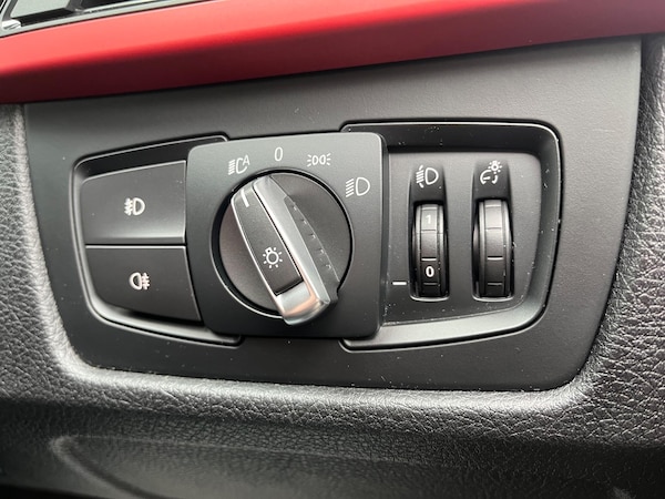 Used BMW 3 Series 2012 for sale - 76137204: Photo 18