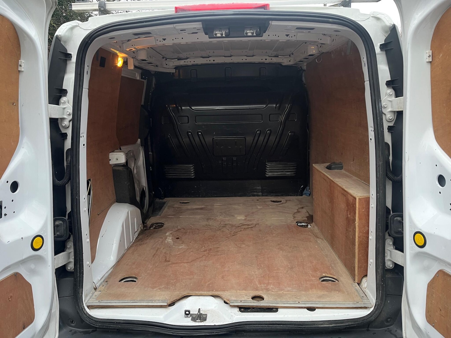 Used Ford Transit Connect 2014 for sale - 77230009: Photo 25