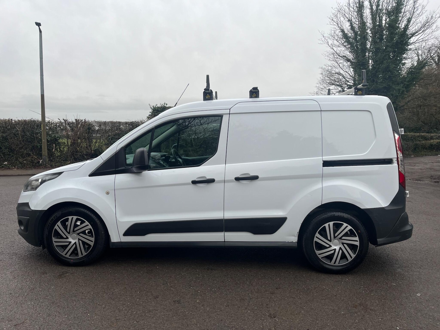 Used Ford Transit Connect 2014 for sale - 77230009: Photo 4