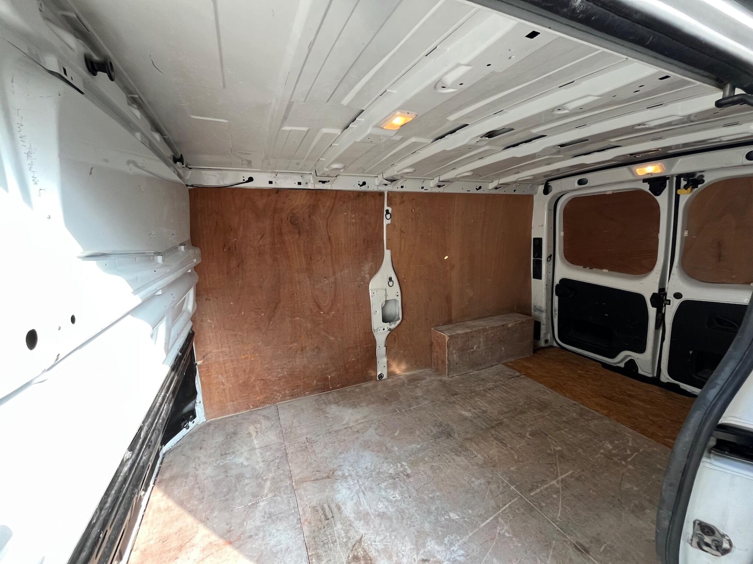 Used Vauxhall Vivaro 2015 for sale - 76988680: Photo 23