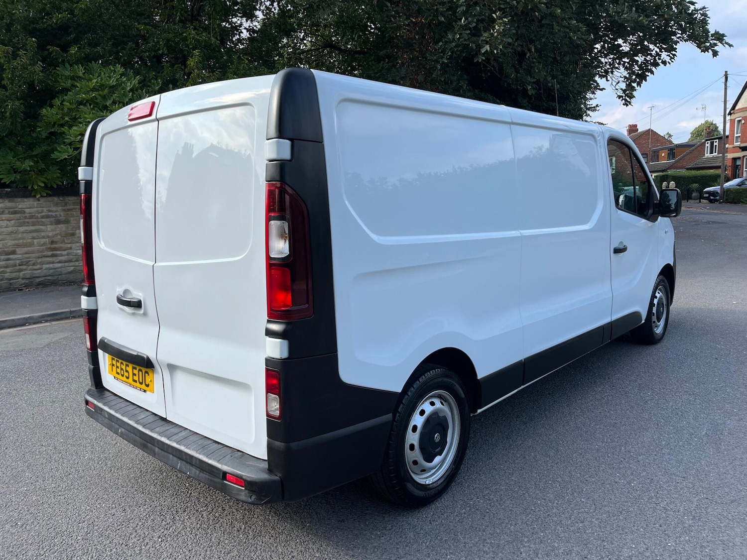 Used Vauxhall Vivaro 2015 for sale - 76988680: Photo 8