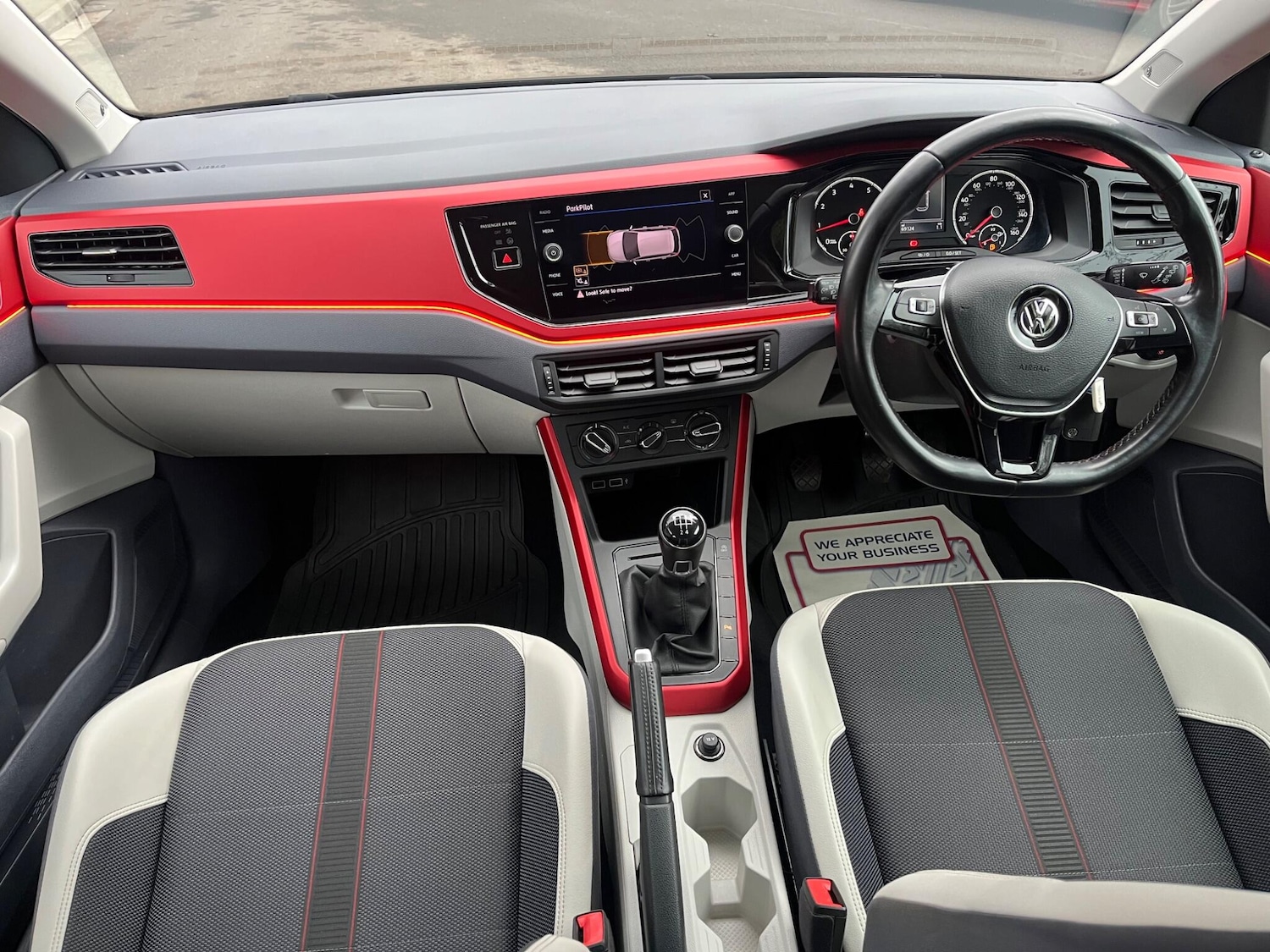 Used Volkswagen Polo 2019 for sale - 77478644: Photo 10