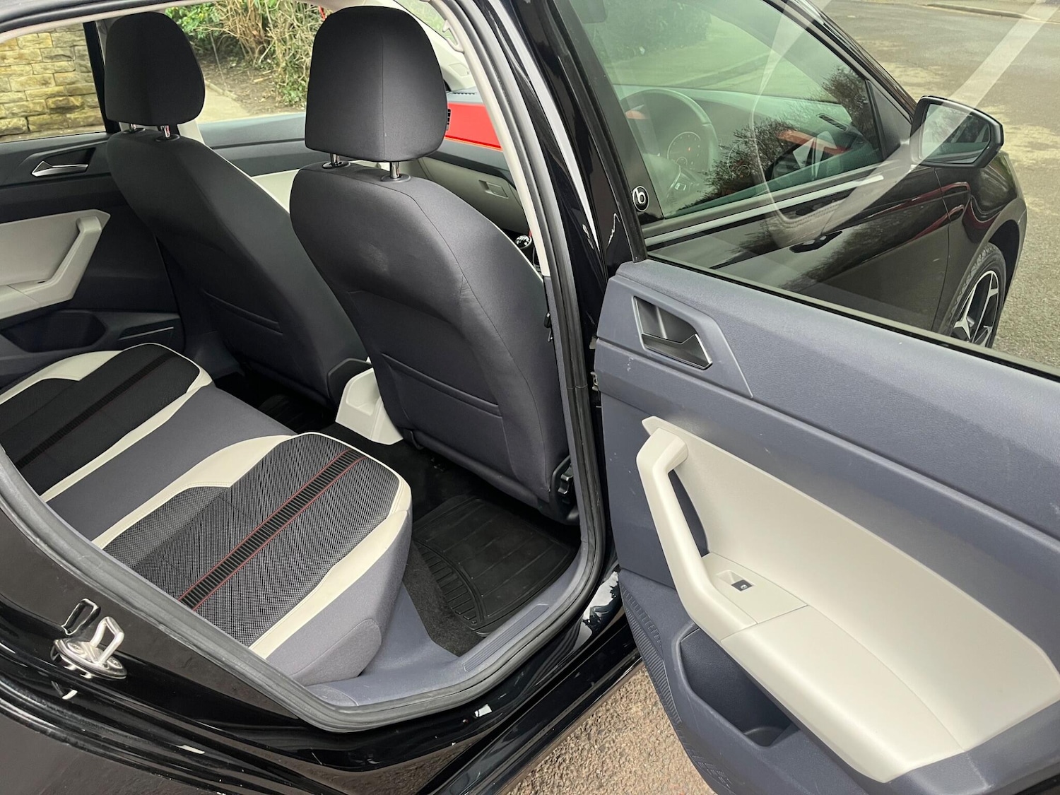 Used Volkswagen Polo 2019 for sale - 77478644: Photo 14