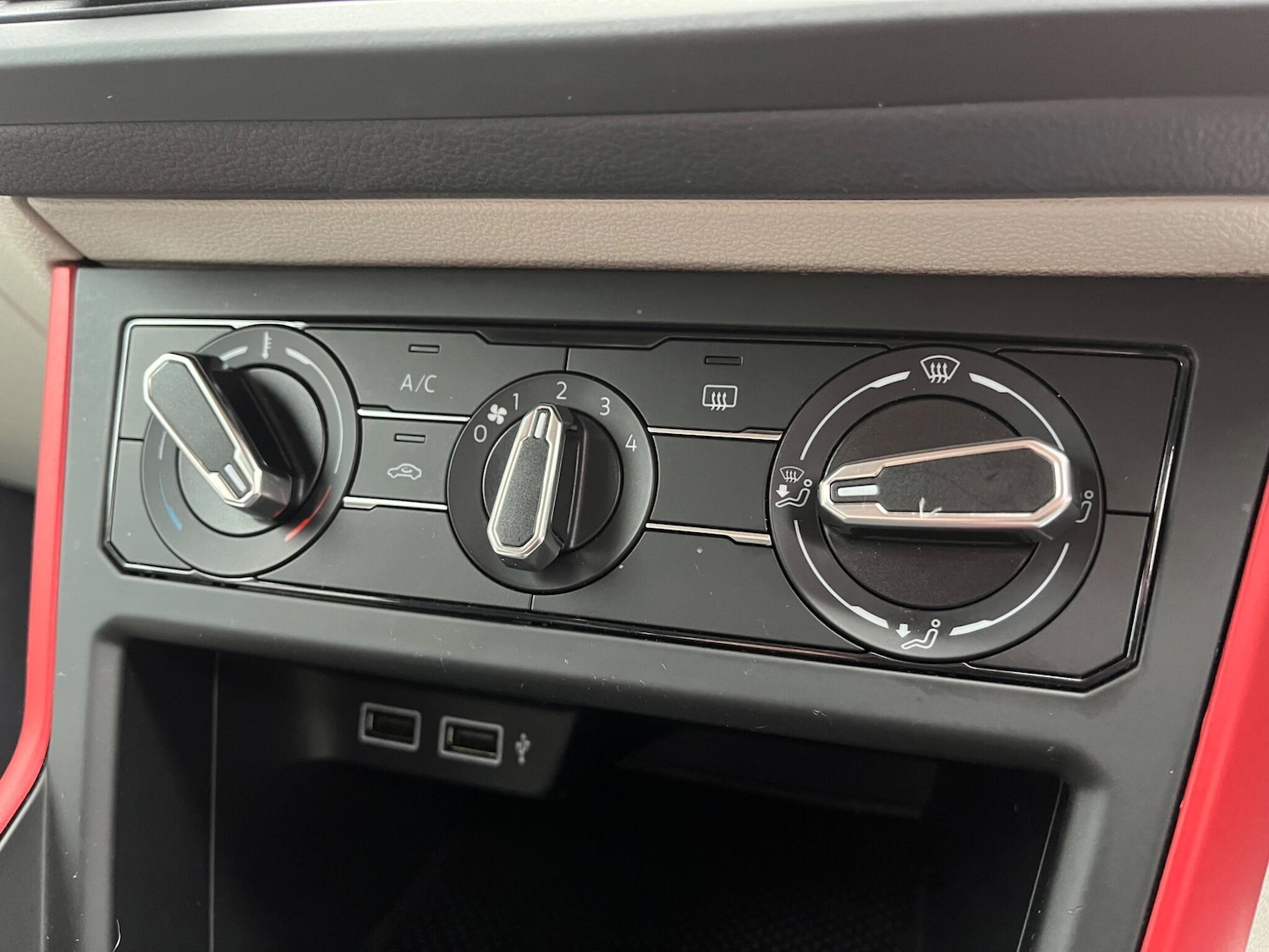 Used Volkswagen Polo 2019 for sale - 77478644: Photo 16