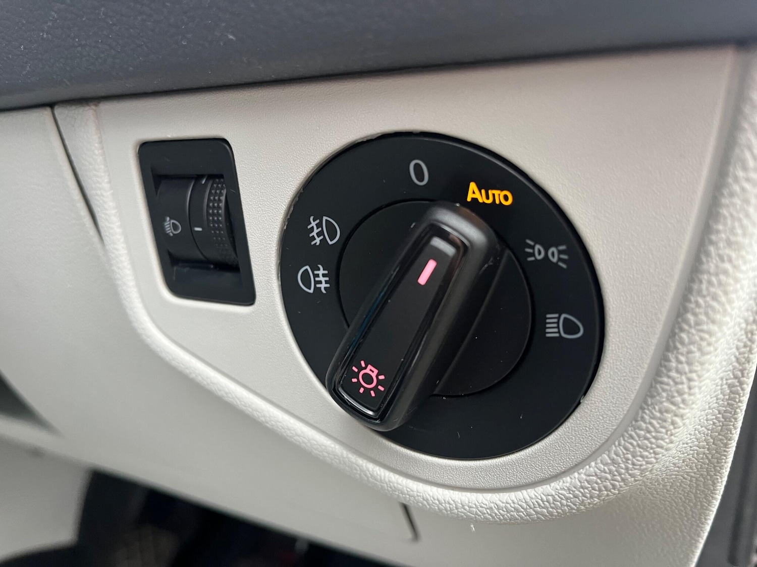 Used Volkswagen Polo 2019 for sale - 77478644: Photo 17