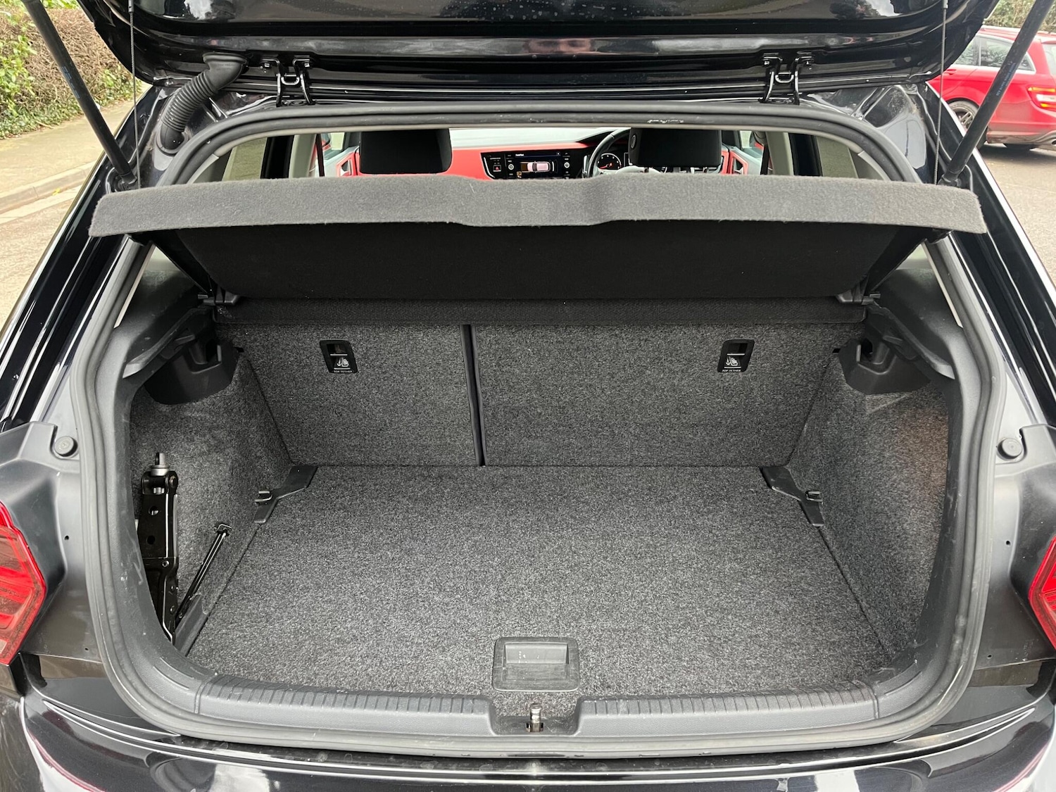 Used Volkswagen Polo 2019 for sale - 77478644: Photo 27