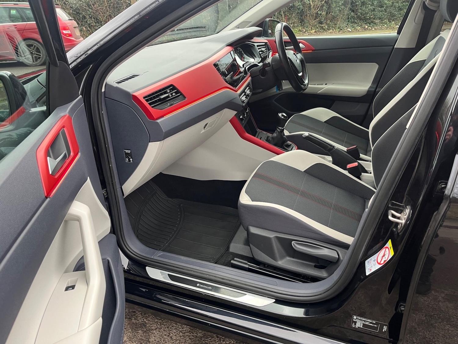 Used Volkswagen Polo 2019 for sale - 77478644: Photo 30